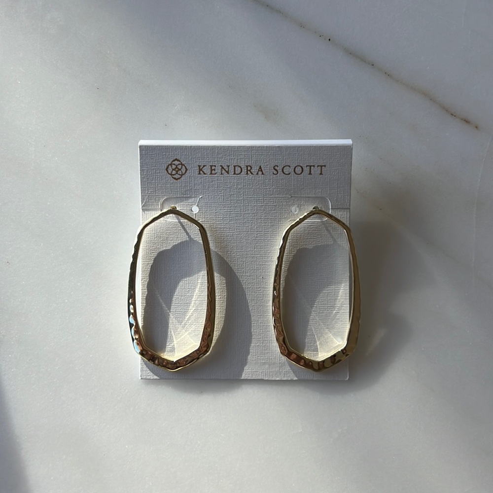Zorte open frame earrings